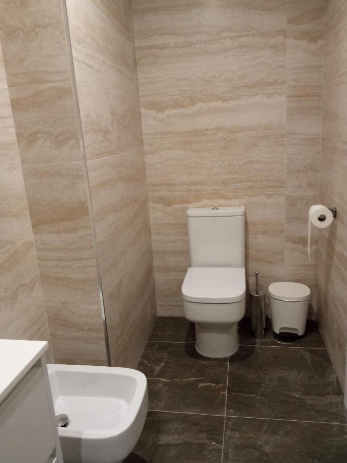 גיחון Apartamento La Estacion Con Terraza מראה חיצוני תמונה