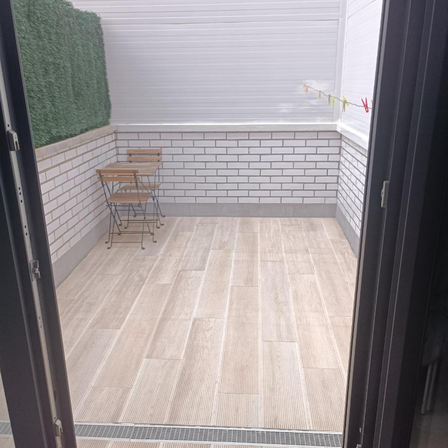 גיחון Apartamento La Estacion Con Terraza מראה חיצוני תמונה